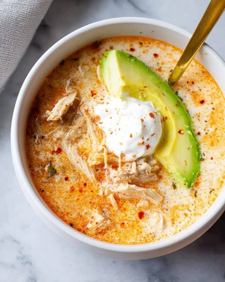 Keto White Chicken Chili Recipe